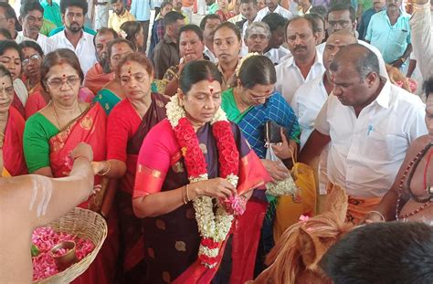 Durga Stalin Performs Bhima Ratha Shanti Pooja To Mark 70th B'day Of ...