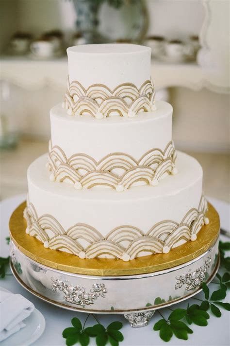 20 Deliciously Decadent Art Deco Wedding Cakes Art Deco Wedding Cake