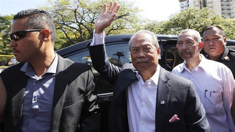 Former Malaysian Pm Muhyiddin Yassin Arrives At Anti Graft Agency The