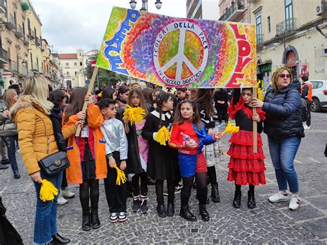 A Torre Annunziata Ritorna La Magia Del Carnevale Bimbi Siete Voi I