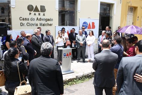 Advogados Protestam Em Rep Dio Decis O Da Justi A Que Restringe