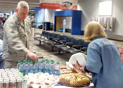 AFSC Welcomes Traveling Service Members Minneapolis St Paul Air