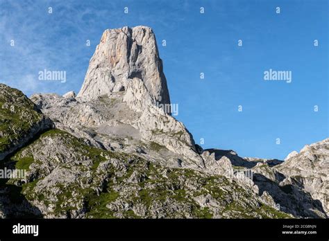 Naranjo De Bulnes Bekannt Als Picu Urriellu Im Nationalpark Picos De