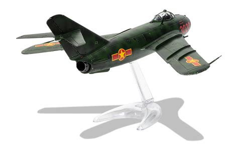 Mikoyan Gurevich MiG 17F Fresco 1 72 Airfix A03091 Kingshobby