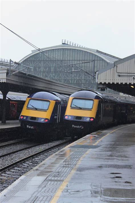 Fgw Hst Class 43 43070 And 43091 Fgw Power Cars 43070 And … Flickr