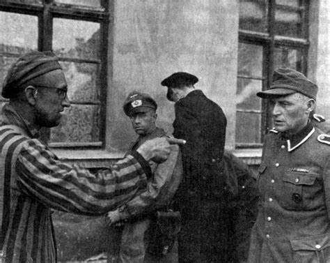 A Concentration Camp Victim Identifies A SS Guard 1945 Rare