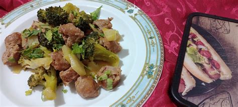 Broccoli In Padella Con Salsicce Piccanti Ricetteamodo