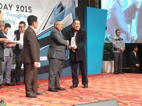 Tif M Bim Award Credit Guarantee Corporation Powering Malaysian Smes