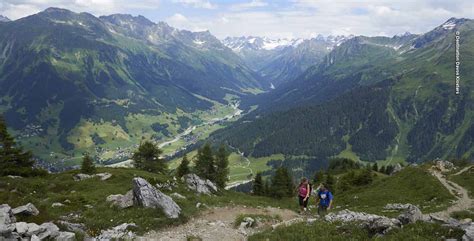 Panoramaweg Wanderung Parsenn Gotschnagrat Parsennhütte Stn