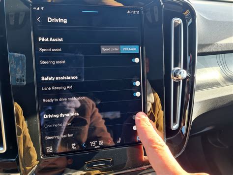 Essai Volvo C40 Recharge Le Tesla Model Y Na Quà Bien Se Tenir