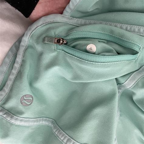 Lulu Hotty Hot Shorts Size 4 4 Inseam Great Depop