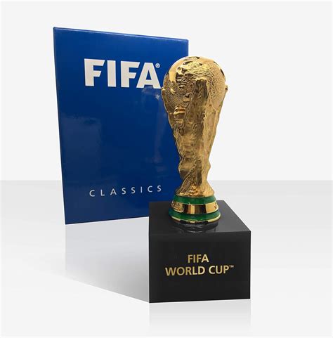 Amazon FIFA Unisex Adult Classics World Cup Trophy 150mm In 3D On