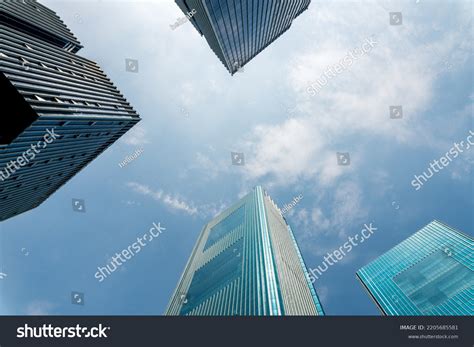upward angle images stock   objects vectors