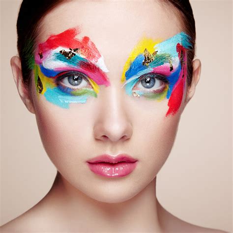 Arriba 70 imagen curso de maquillaje para niños Viaterra mx