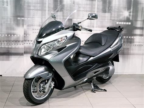 Suzuki Burgman 400 Colore Grigio Usato In Vendita