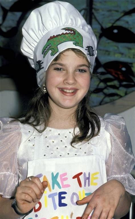 30 Adorable Candid Photographs of Drew Barrymore When She Was a Child ...