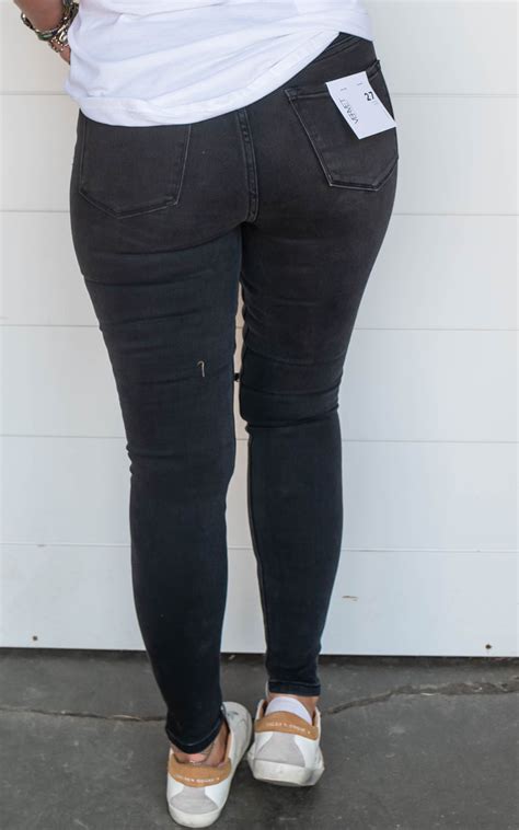 Super Soft High Rise Skinny Jeans Vervet Final Sale Bad Habit Boutique