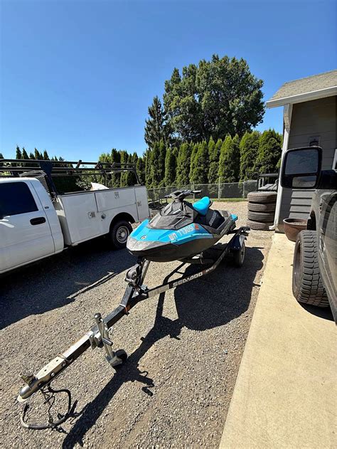 Uncover a World of Unique Vendors and Deals at the Ellensburg Marketplace 2