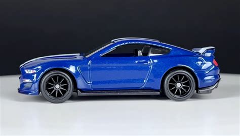 Машинка Premium Hot Wheels Custom Mustang Fast Furious 1 64 HNW46 HNW51 Dark Blue купить в