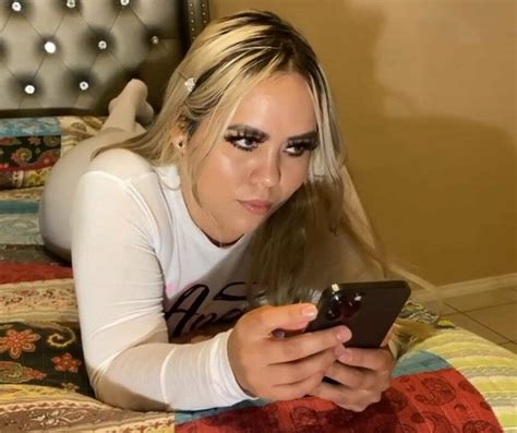 Milf Latina Mit Dickem Arsch XHamster