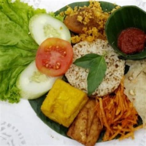 Lezatnya Ragam Masakan Nasi Khas Nusantara Rancah Post