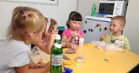 This Is The Story Of A Girl I Saw A Naked Man