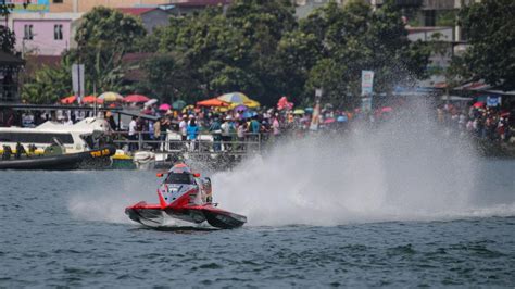 Tiket Termahal F1 PowerBoat Danau Toba Ludes Terjual Dalam Sepekan