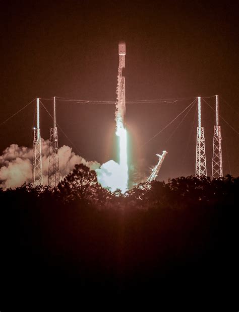 Photos Spacex Launches Starlink 6 8 Mission From Cape Canaveral Space