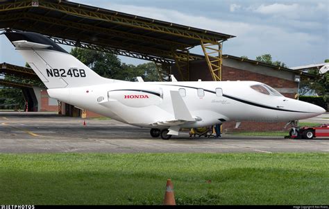 N824gb Honda Ha 420 Hondajet Elite Private Alex Rivera Jetphotos