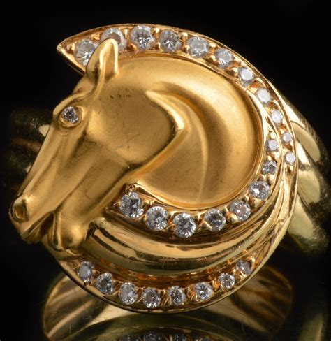 Carrera Y Carrera 18k Yellow Gold And Diamond Horse Head Ring Ebth