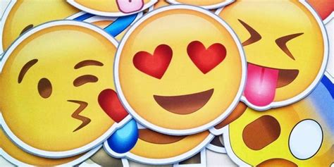 La Caja De Grillos Cu Ndo Y C Mo Usar Los Emojis En Redes Sociales