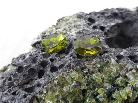 Arizona Peridot Mine August Birth Stone Arizona Gems Gems For Sale