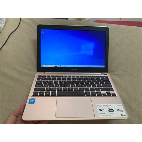 華碩 Asus X205ta Eeebook 金色 小筆電 蝦皮購物