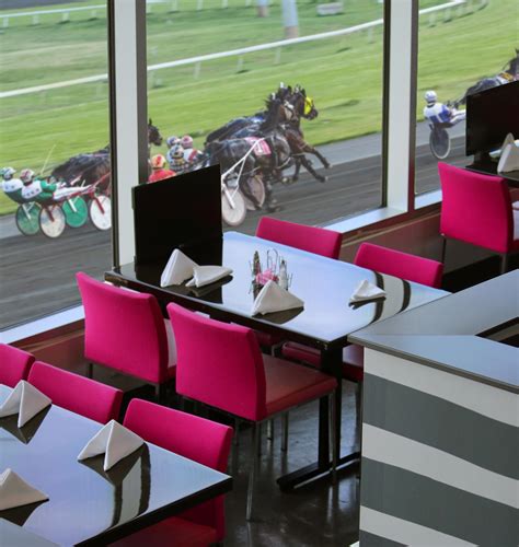 Pink Meadowlands Racing And Entertainment Meadowlands Racing