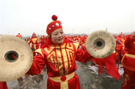 “春满中原 老家河南”周口淮阳民俗庙会文化节盛装启动（组图） 国际在线