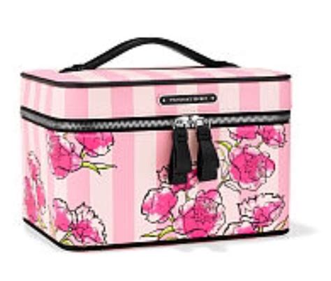 Xo Victoria Train Casevictorias Secret Victoria Secret Pink Accessories Victoria Secret