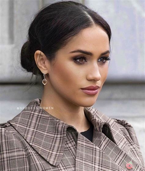 Meghan Markle | Meghan markle hair, Meghan markle style, Makeup looks