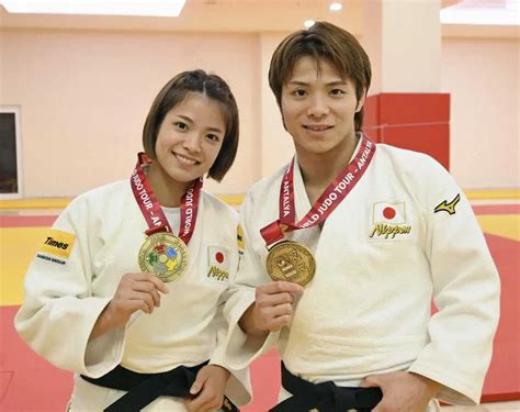 男子66キロ級で優勝した阿部一二三（右）と女子52キロ級を制した妹の詩 ― スポニチ Sponichi Annex スポーツ