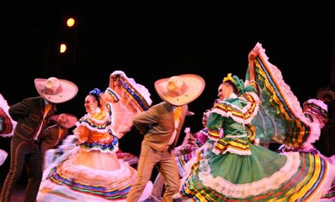 Ballet Folkl Rico De M Xico Tours De Noche En Ciudad De M Xico