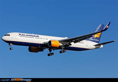 Boeing 767-319/ER (TF-ISO) Aircraft Pictures & Photos - AirTeamImages.com