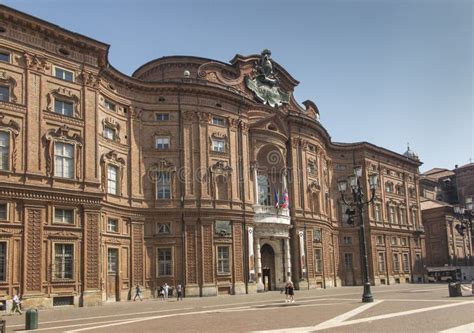 Fachada Del Palacio Carignano En Tur N Foto De Archivo Imagen De