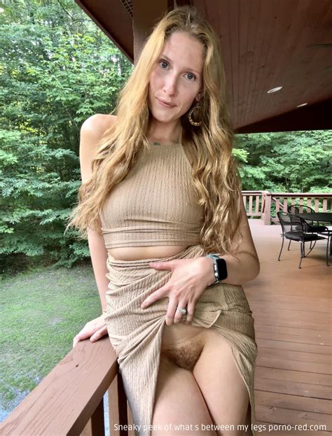 Sneaky Peek Of What S Between My Leg Porn Pic