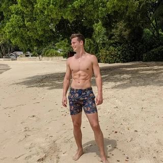 James W OnlyFans | @jw31415926 review (Leaks, Videos, Nudes)