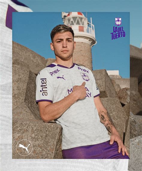 Camiseta Visitante Defensor Sporting 2022