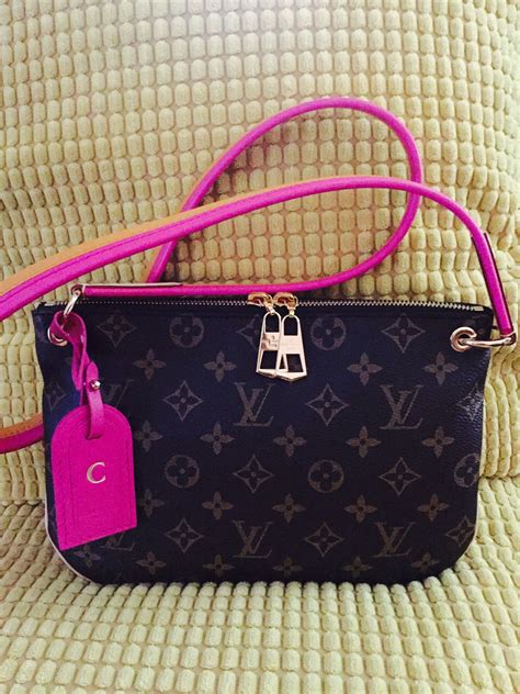 Louis Vuitton Lorette Cross Body Bag Lovin The Pink And Mustard Strap😉😉😉 Louis Vuitton