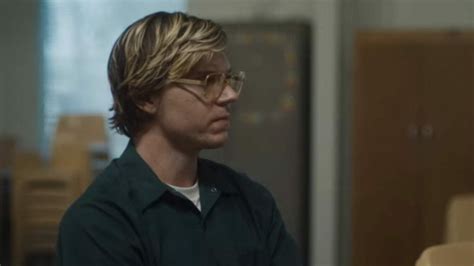 Dahmer Netflixa Przesadzi Z Erowaniem Na Emocjach