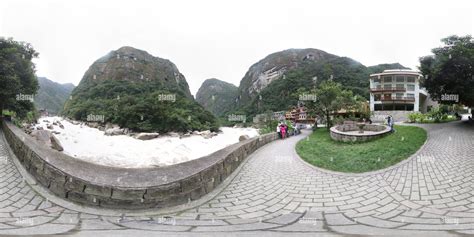 View Of The Urubamba River In Aguas Calientes Alamy