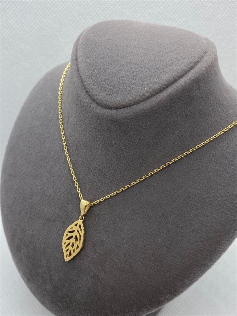 14k Solid Gold Leaf Necklace 20 Inches1mm Etsy