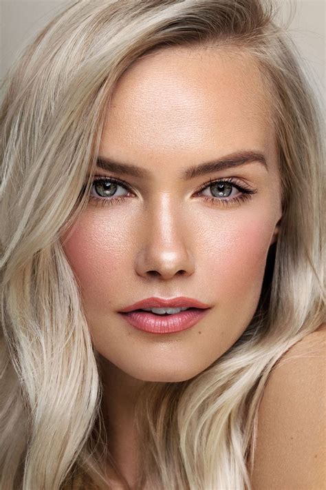 Natural Clean Makeup Blonde Hair Natural Makeup Natural Makeup For