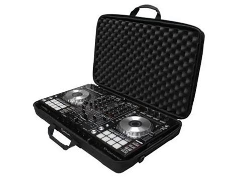 Odyssey Cases BMSLDJCM Streemline Series Medium Size DJ Controller